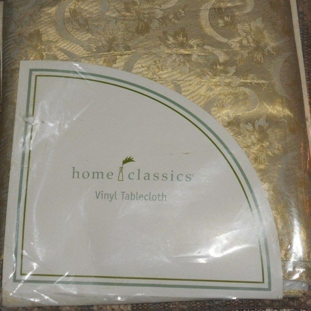 Classics Vinyl Gold Oblong Fabric Back Tablecloth